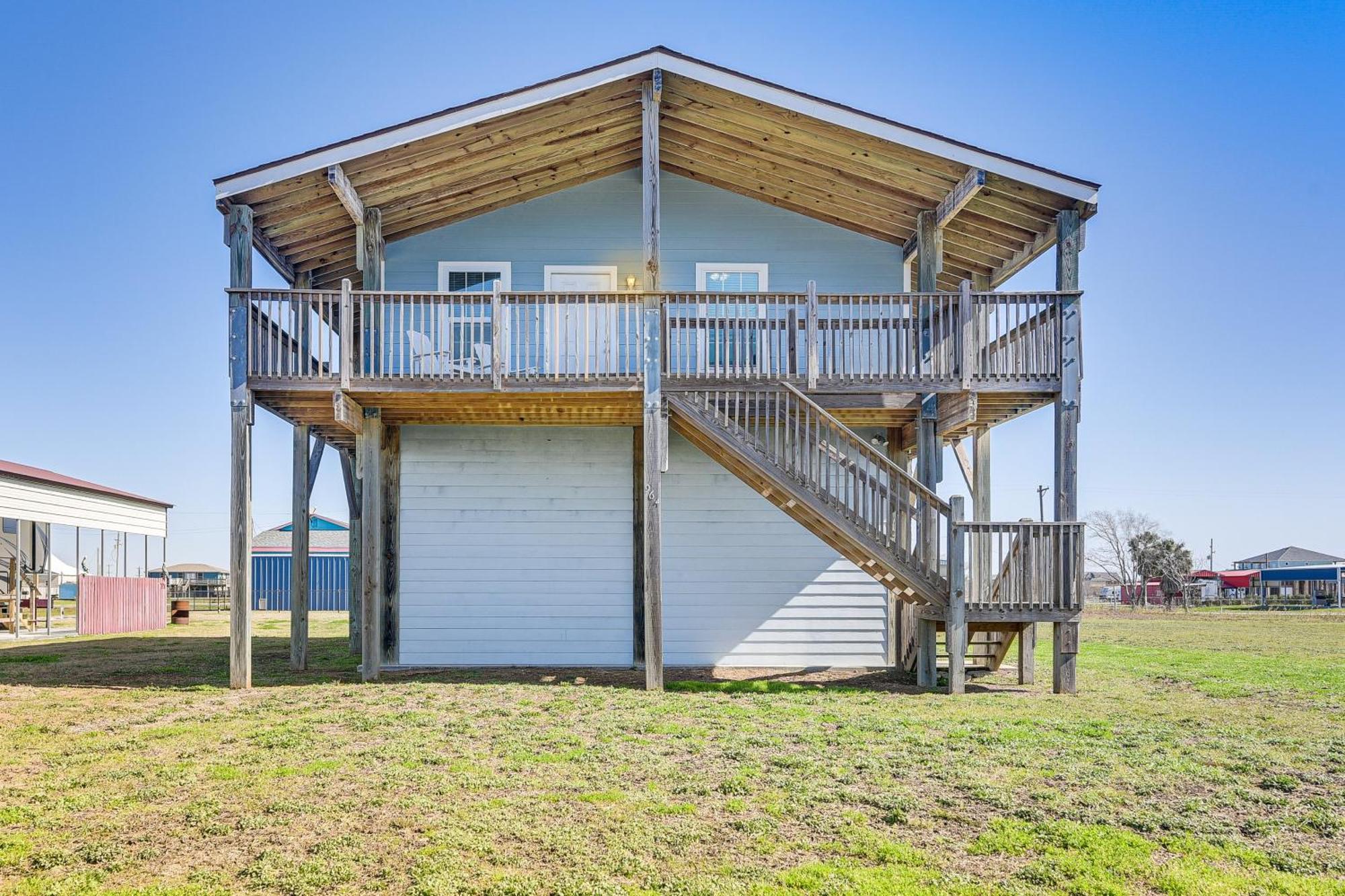 Crystal Beach Home With 2 Grills Walk To Shore! ภายนอก รูปภาพ