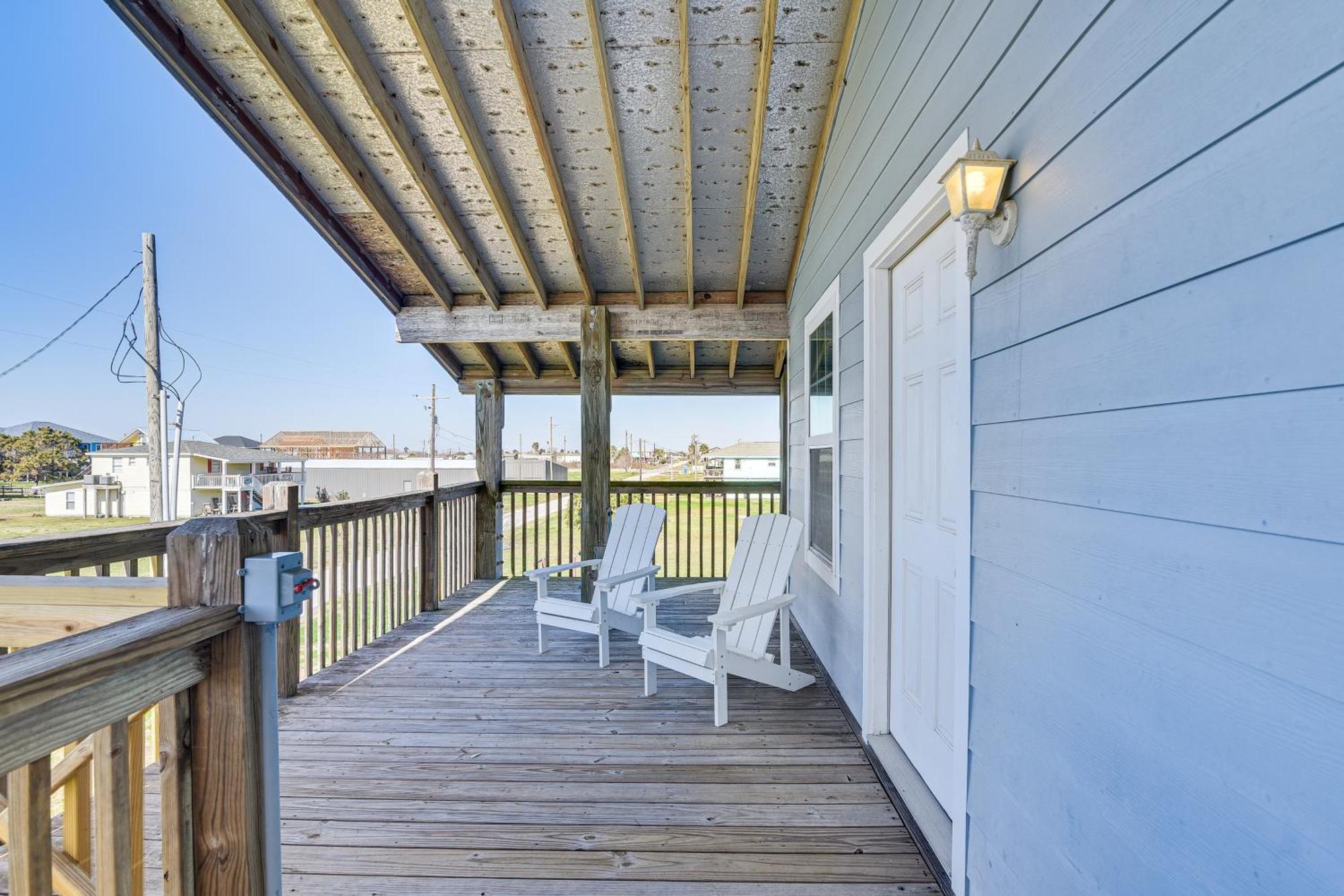 Crystal Beach Home With 2 Grills Walk To Shore! ภายนอก รูปภาพ